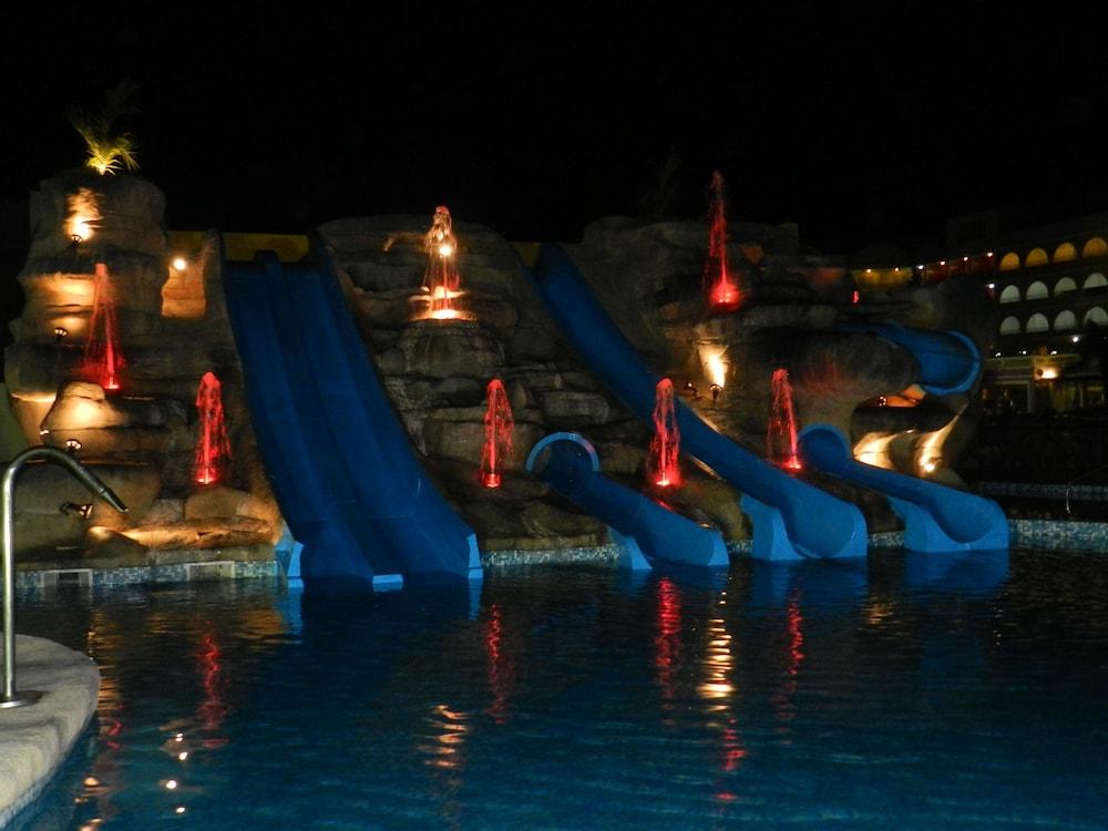 Mediterraneo Bay & Hotel Roquetas de Mar